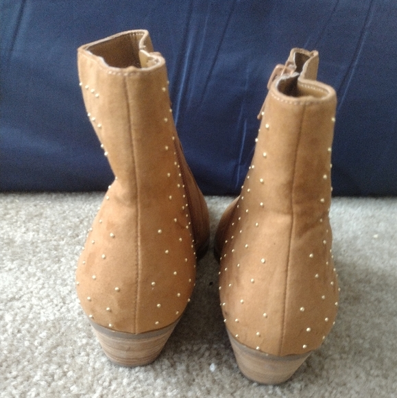 Guess Women's 8 booties zip up brown boots NWOT - Picture 5 of 8